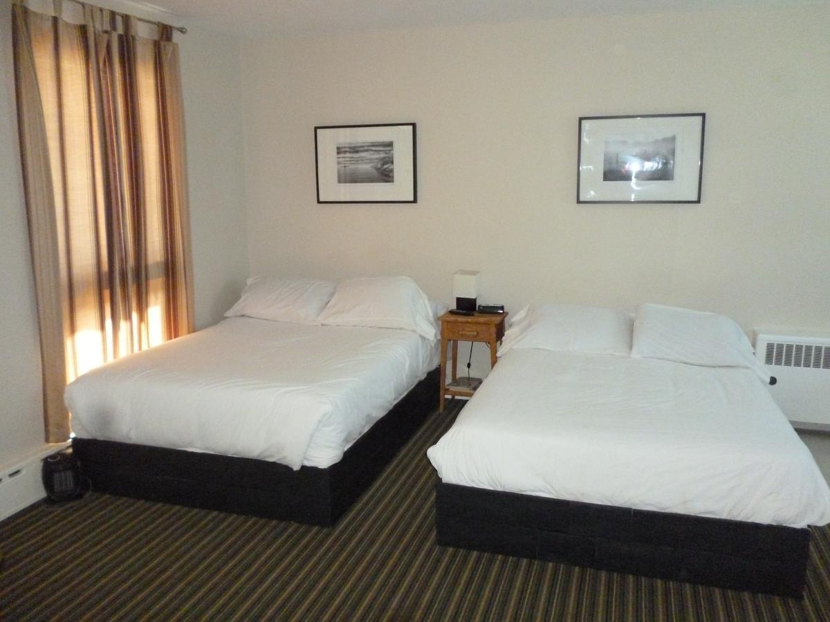 Wheel Inn Motel New Liskeard Chambre photo