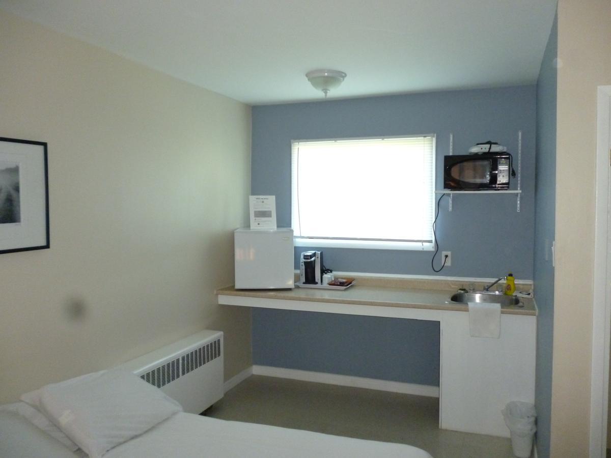 Wheel Inn Motel New Liskeard Chambre photo