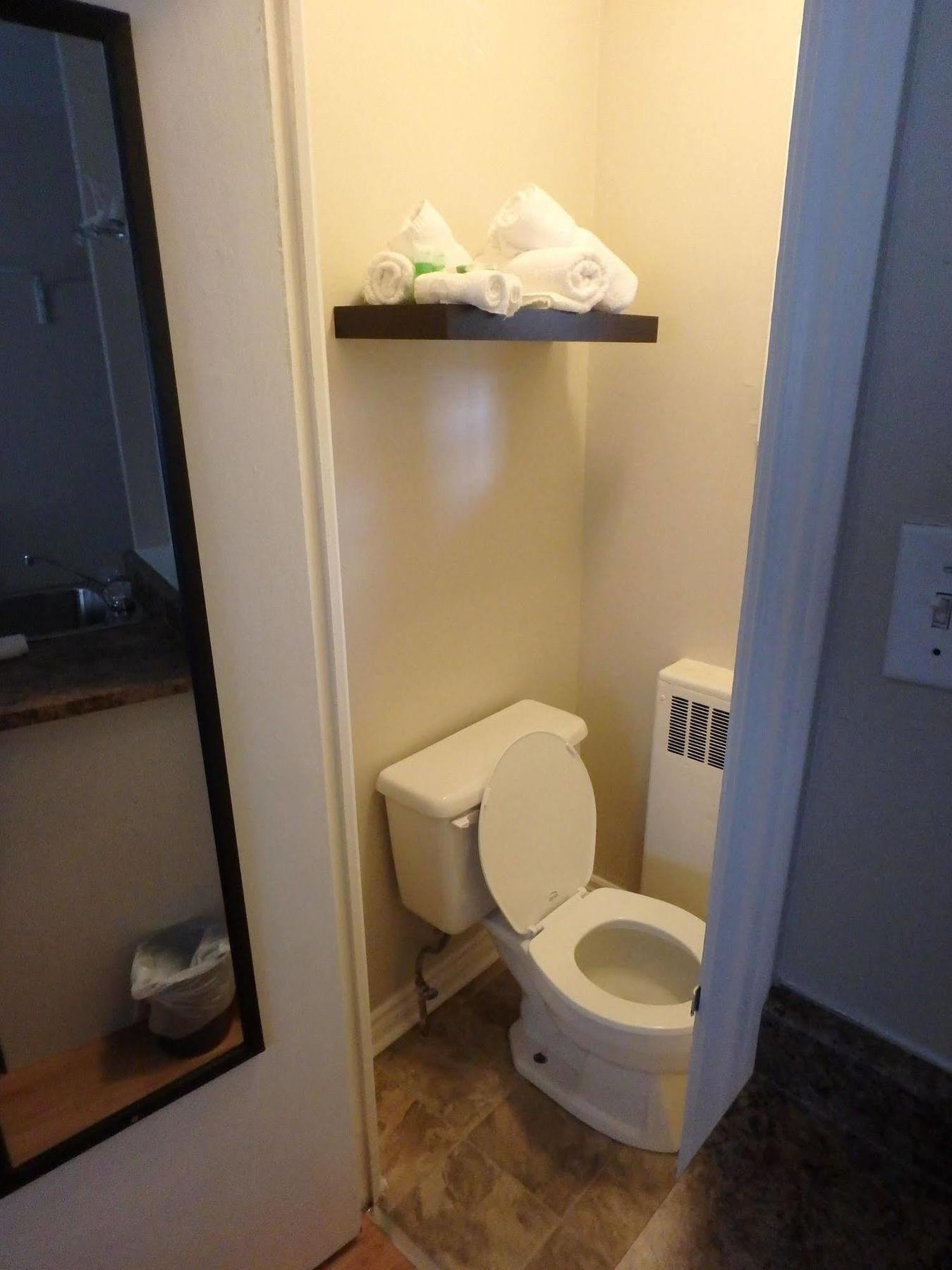 Wheel Inn Motel New Liskeard Extérieur photo